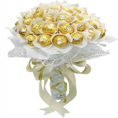 Luxury Ferrero Rocher with White Paper