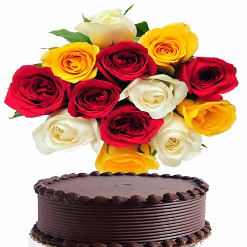 Mix Roses with Chocolate Cake