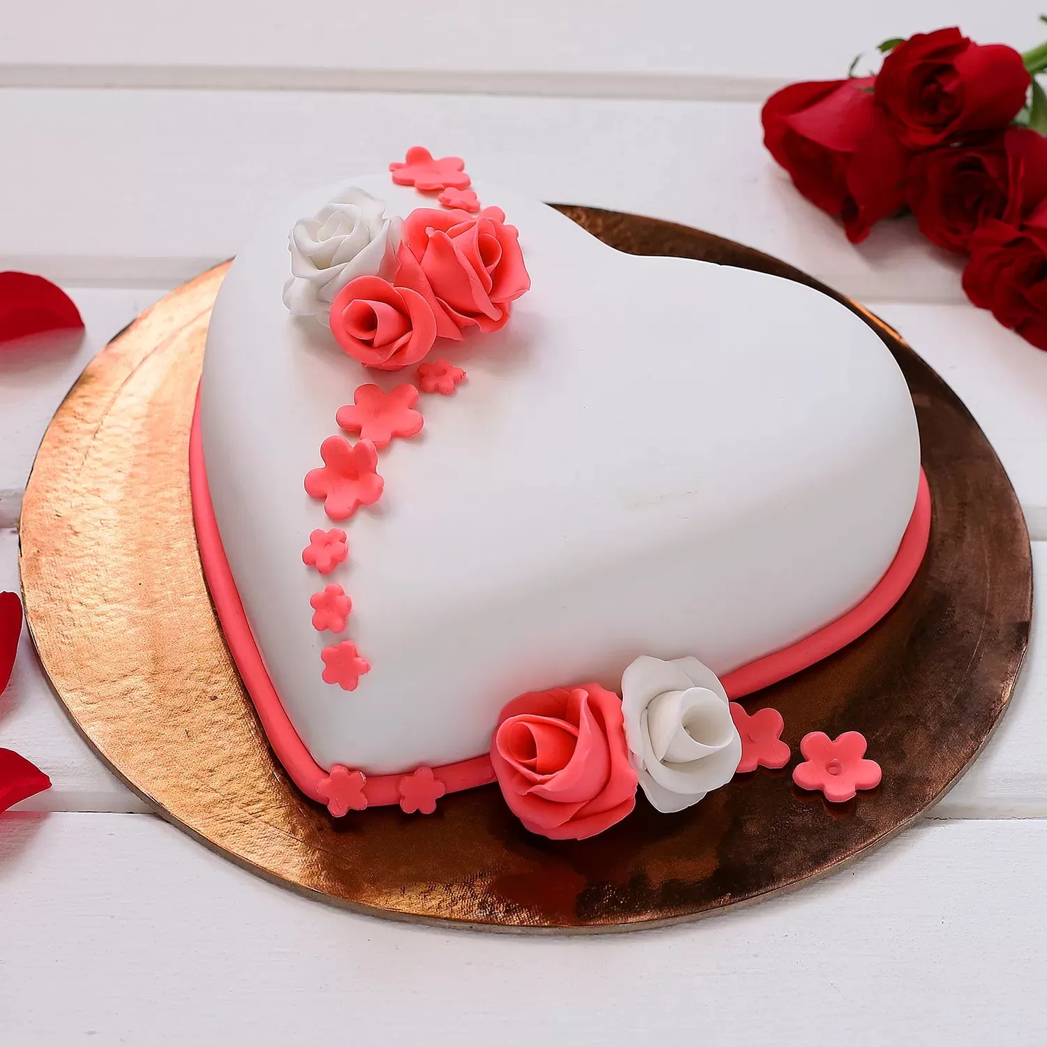 Sweet Love Truffle Fondant Cake- 1 Kg