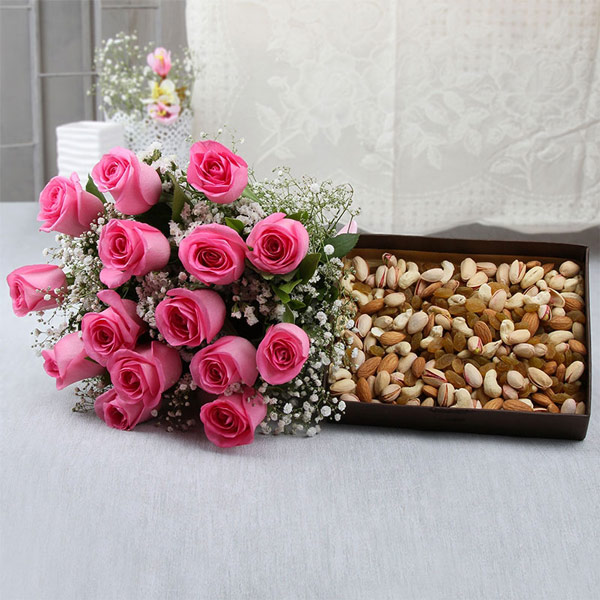 15 Pink Roses With Dry Fruits