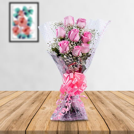 8 pink roses for your Valentine
