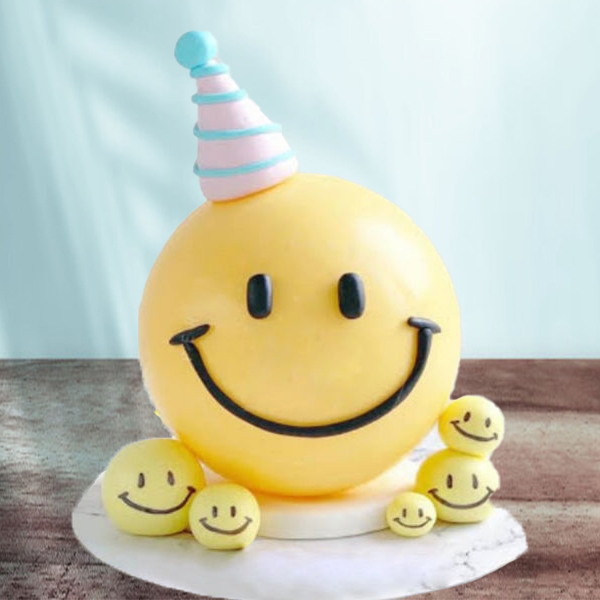 Smiley Pinata Cake
