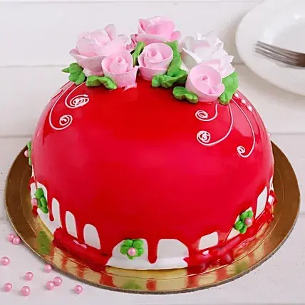 500 gm Roses On Top Chocolicious Cake