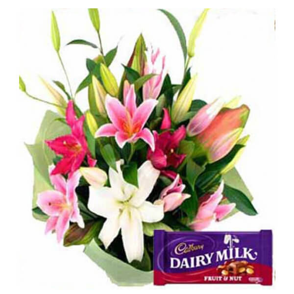 Oriental Lily Bunch with Chocolate Oriental Lily Bunch with Chocolate
